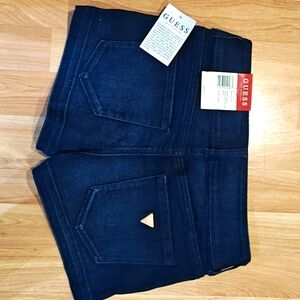 Guess Women NWT Jeans Shorts size 2 with brass decor